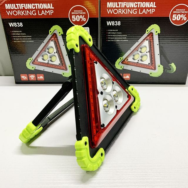 2-in-1 Roadside Emergency Light & Floodlight, photo 2