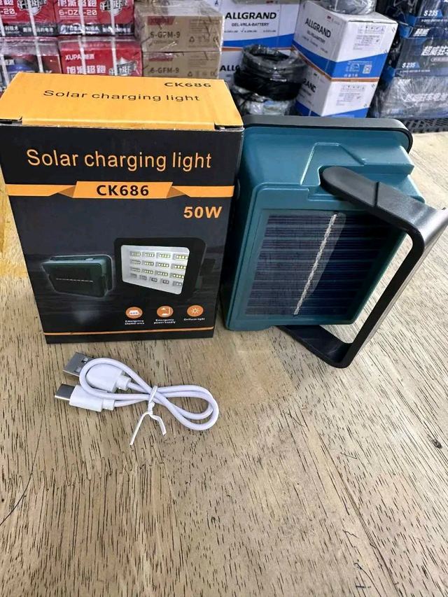 LED Solar Charging Light, photo 2